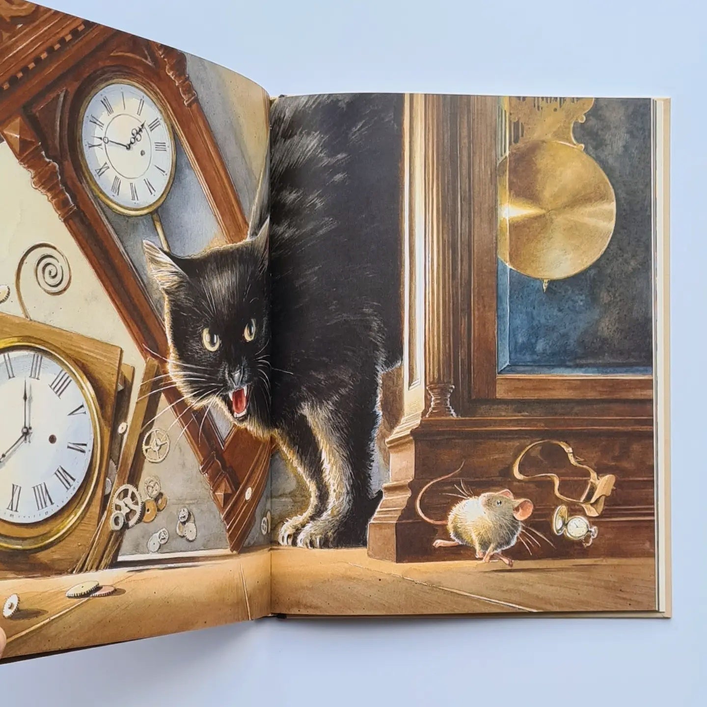 Einstein. A Mouse's Fantastic Journey Through Space and Time