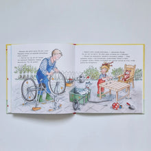 Загрузить изображение в средство просмотра галереи, Конни помогает папе