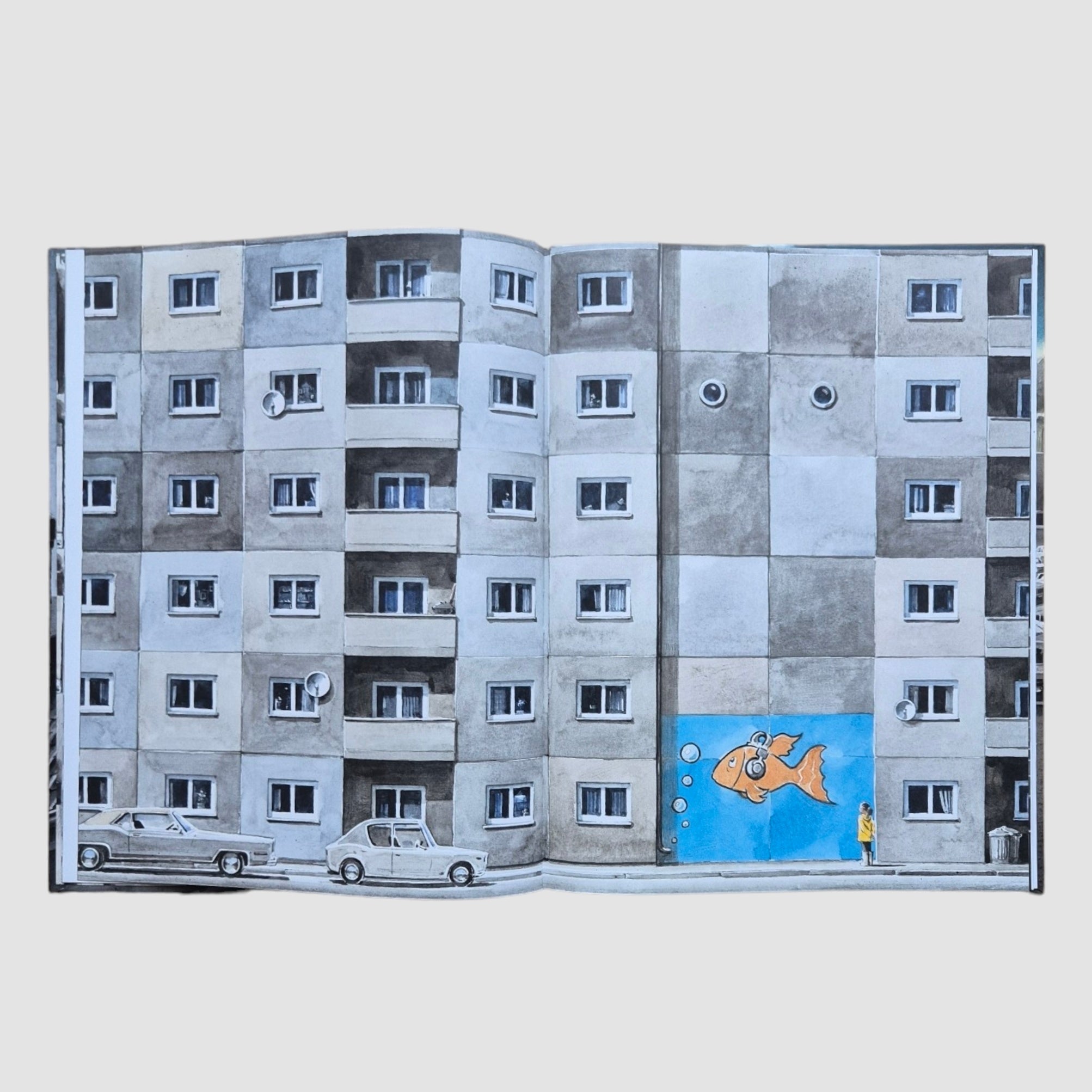 Серый город