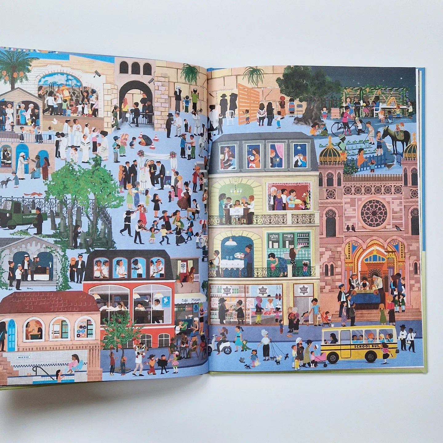 Религии мира. Кто во что верит? Виммельбух для детей и взрослых