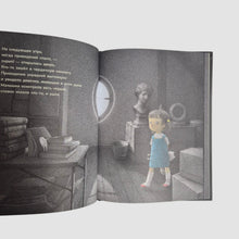 Load image into Gallery viewer, Attic Ghost
