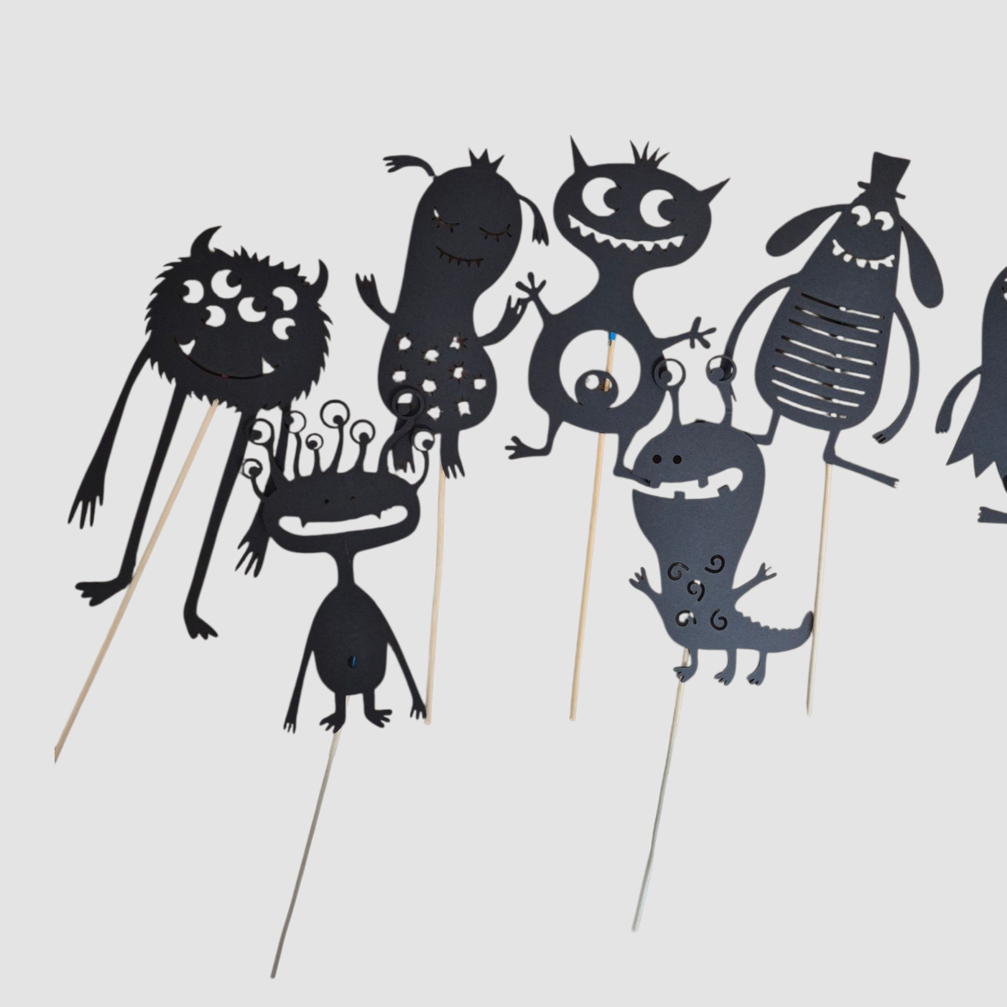 Театр теней "Мори-момры-бу!"