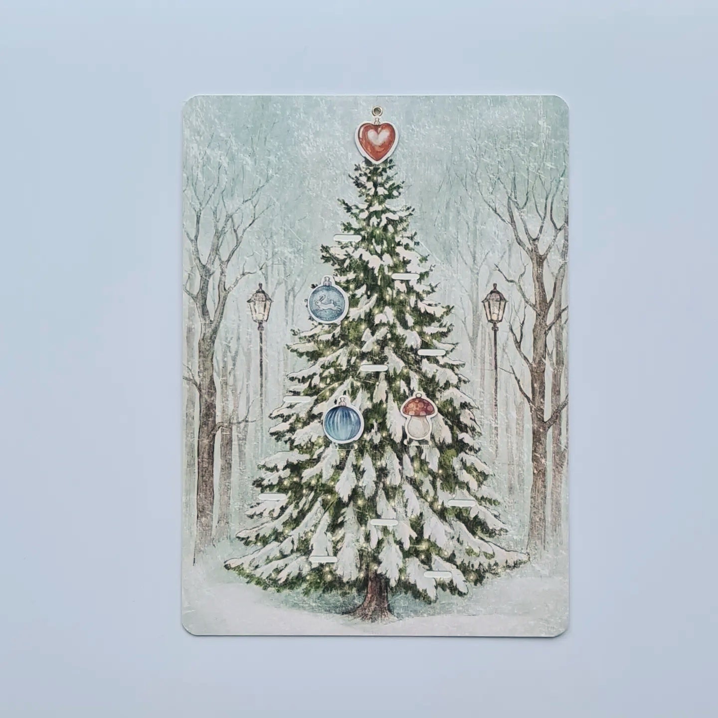 Lapin. Decorate the Christmas tree. Advent game