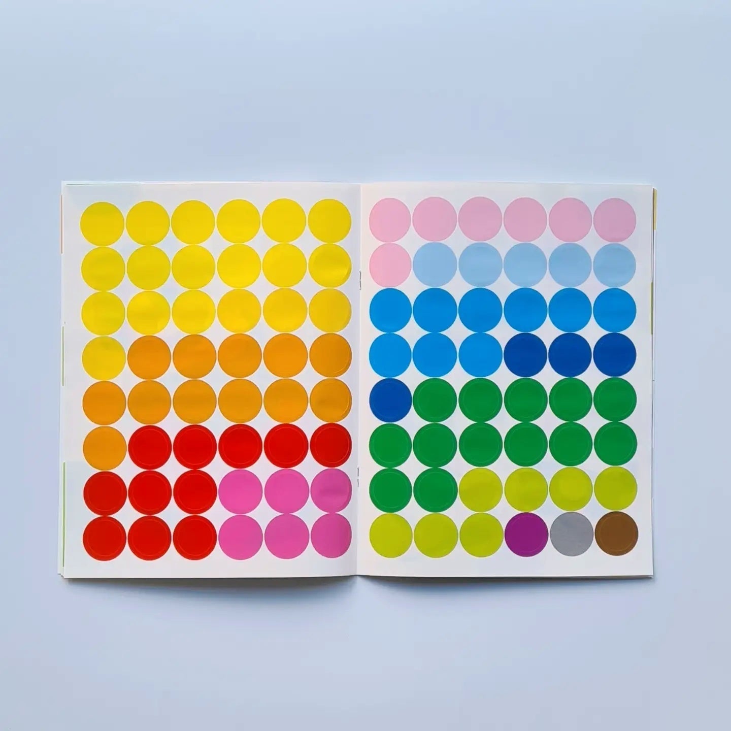 Circles with reusable stickers. Issue 4
